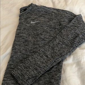 Nike dri-fit top